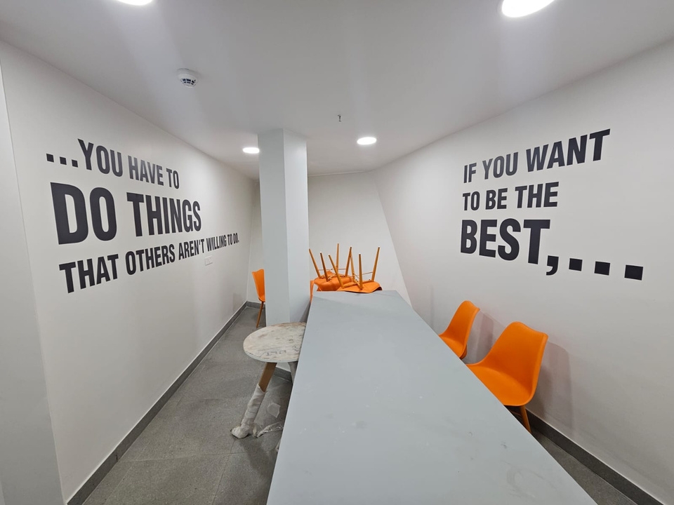 SR Graphics & Signage