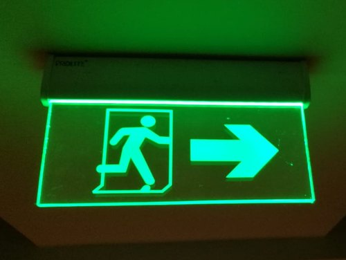SR Graphics & Signage